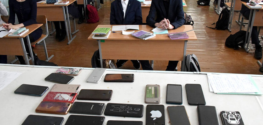 Использование мобильных телефонов в школе 2024